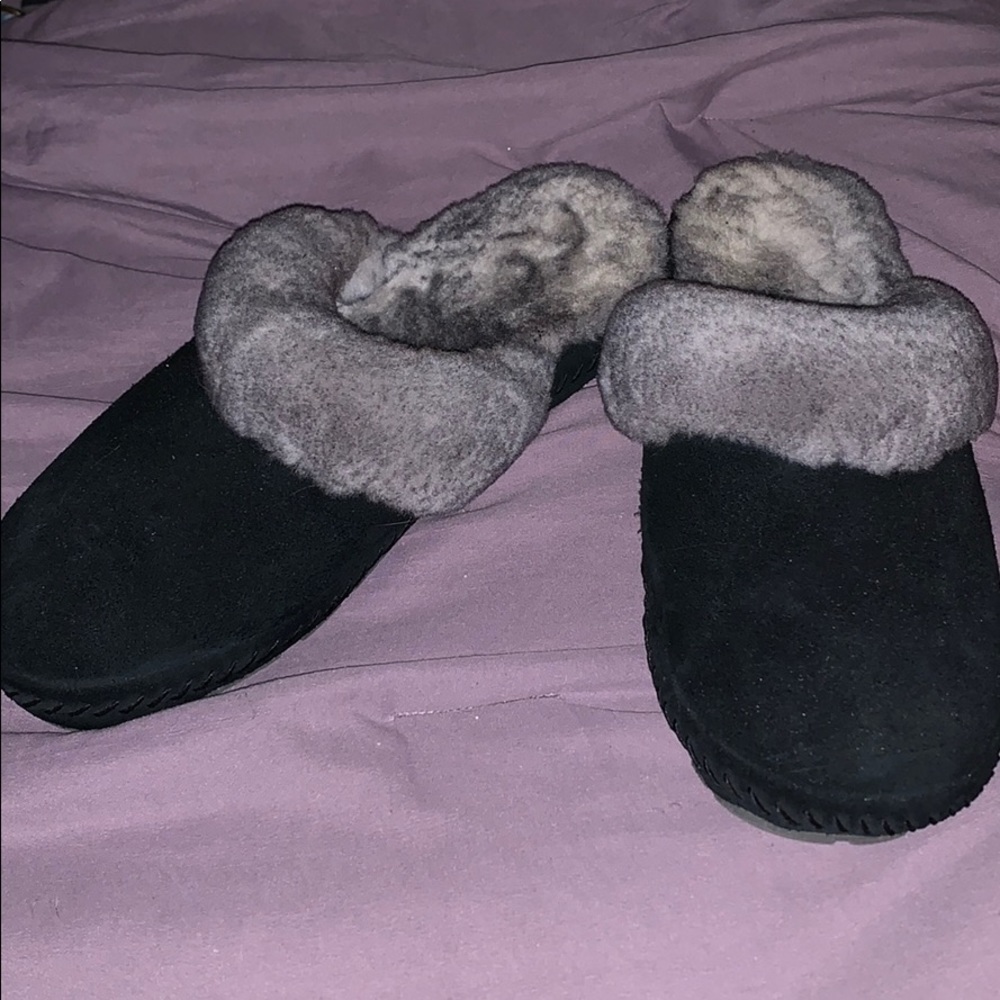LL Bean Slippers - Picture 1 of 3